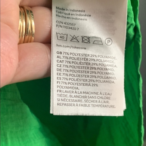 Vibrant Green Button-Up Shirt - Picture 3 of 7